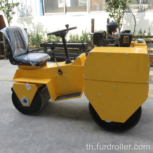 รถบดถนนแบบสั่นตีขนาดเล็กบนรถบดอัด Smooth Drum Road Roller FYL-855